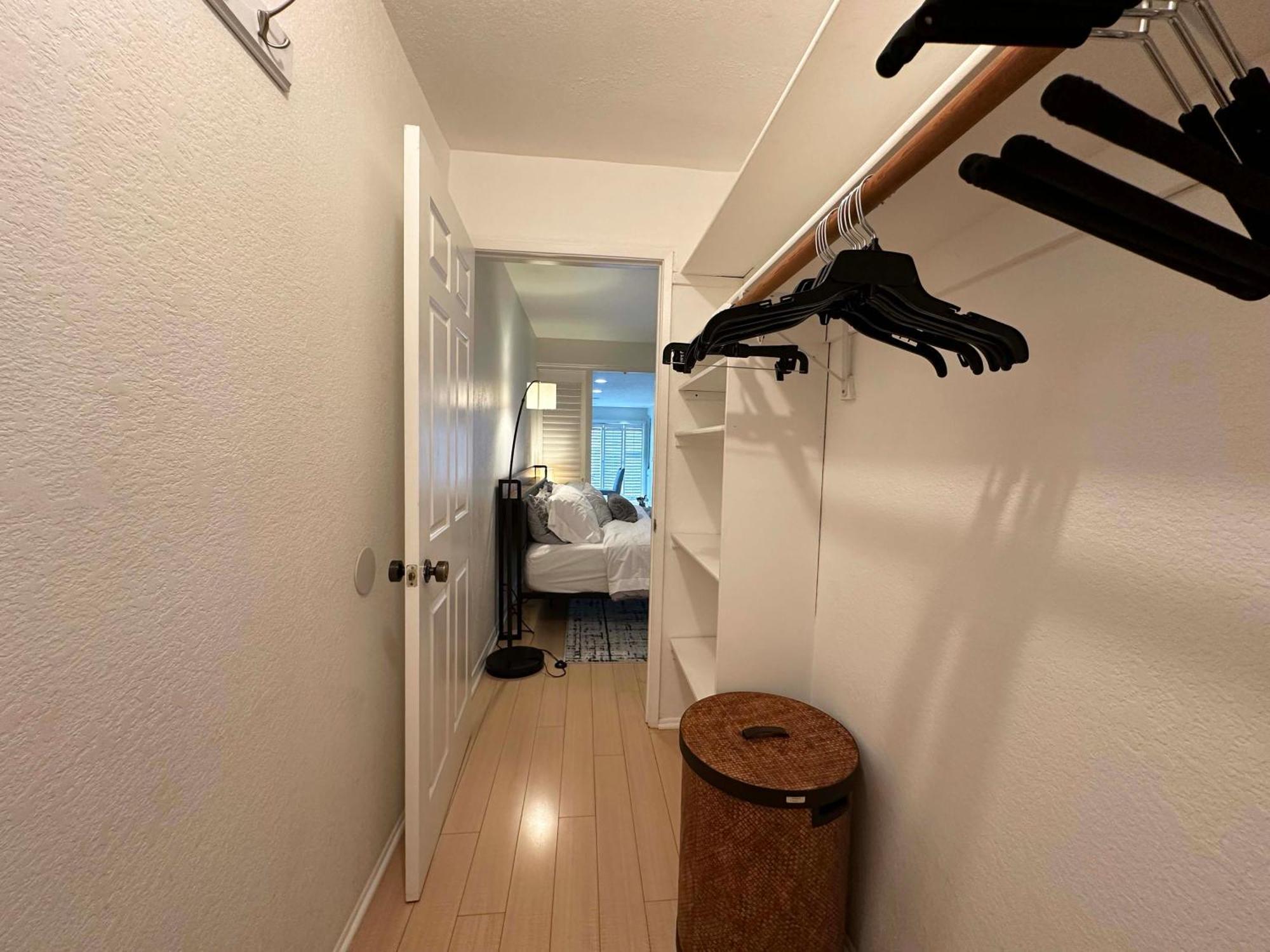 1 Bd Condominium Near Sunset Blvd Лос Анджелис Екстериор снимка